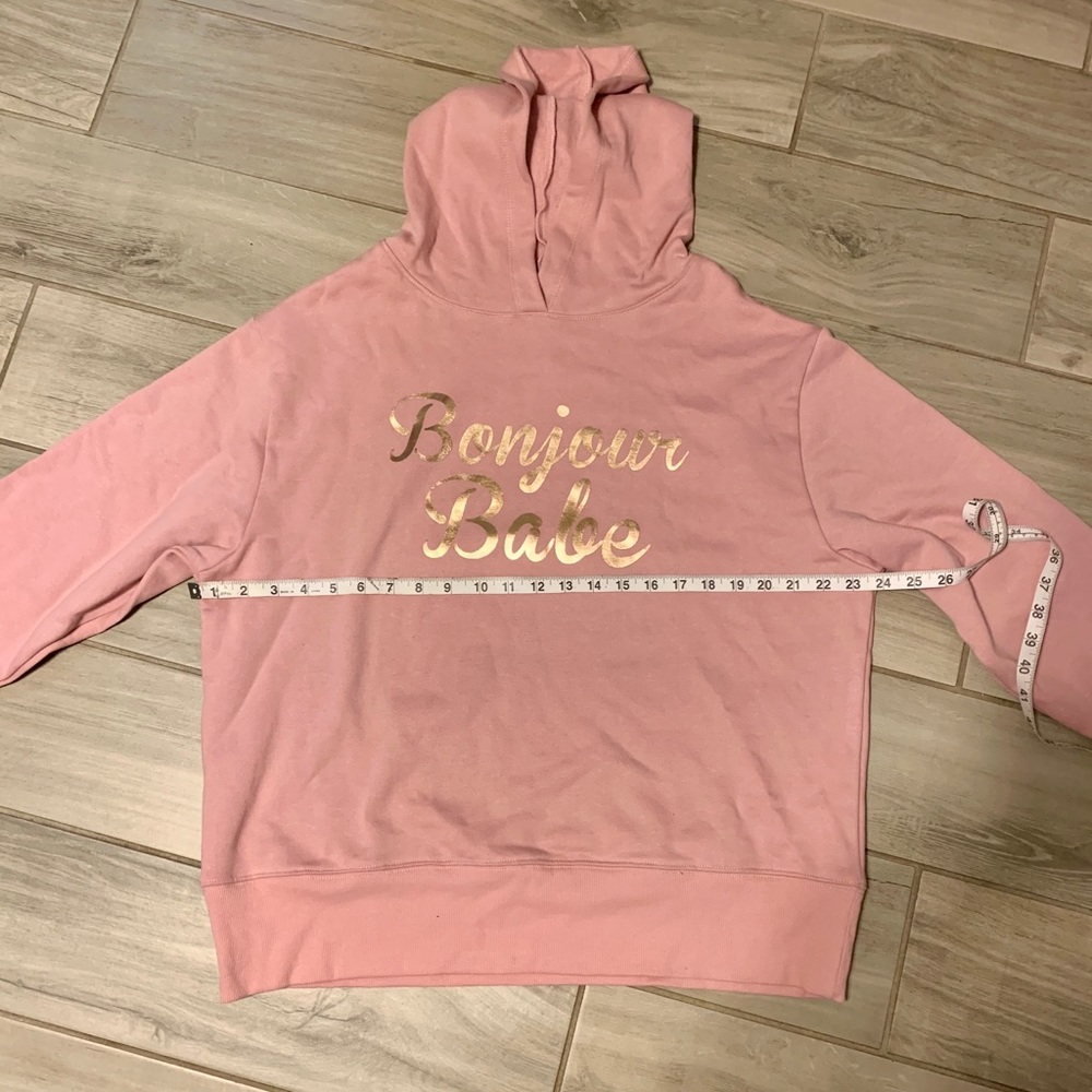 Oversized pink hoodie